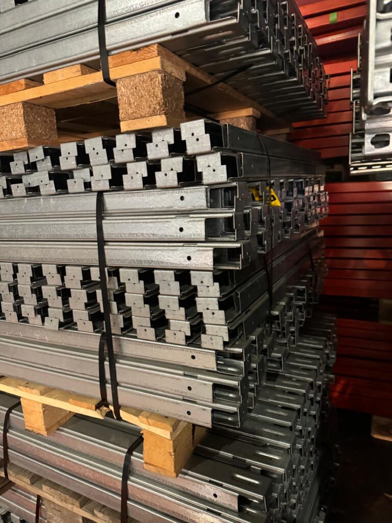 Gebruikte diepteligger 1100mm x 70mm x 50mm