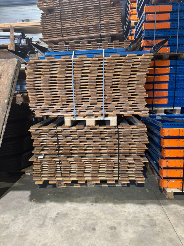 Gebruikte Houten Vlonder voor palletstelling - lat om lat - 1780 x 1100