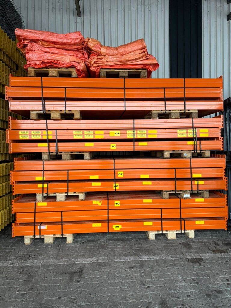 Gebruikte Stow ligger 3600mm x 160mm x 50mm (LxHxB)