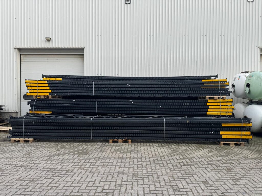 Gebruikte Link 51 Type H + E palletstelling  (Jukken) – 8550mm x 1100mm x 85mm