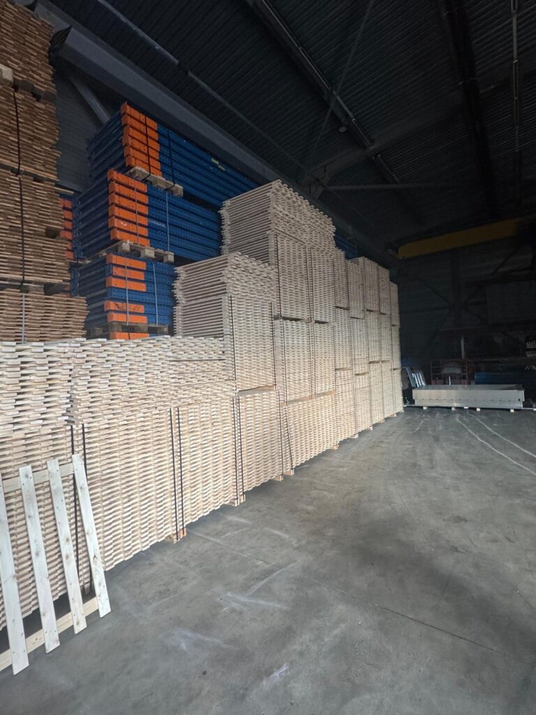 Gebruikte Houten Vlonder voor palletstelling - 895mm x 1096 mm x 20 mm