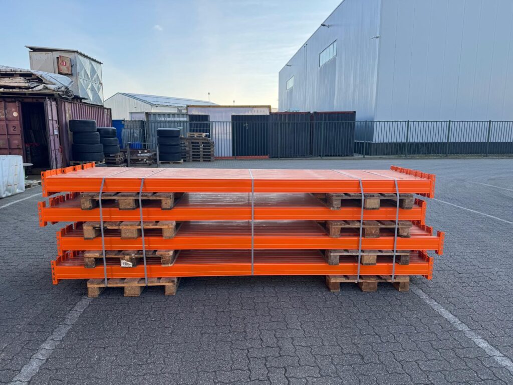 Gebruikte Stow ligger 3600mm x 130mm x 50mm (LxHxB)