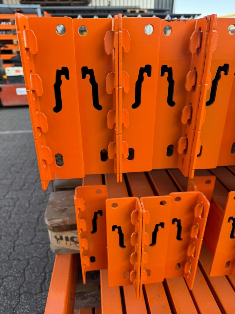 Gebruikte Stow ligger 3600mm x 130mm x 50mm (LxHxB)
