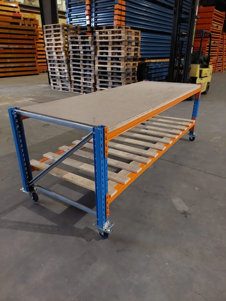 Gebruikte Stow werkbank 260 x 100 x 100cm (BxHxD)