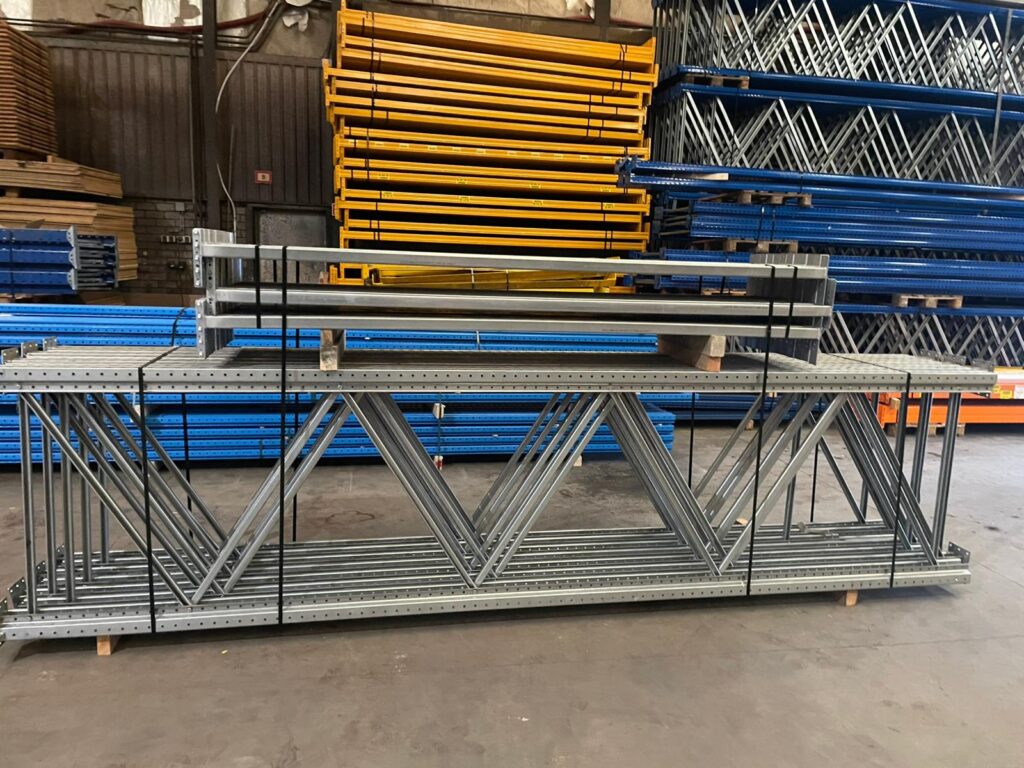 Voordeelpartij gebruikte Dexion palletstelling 4500 x 1100 x 2700mm