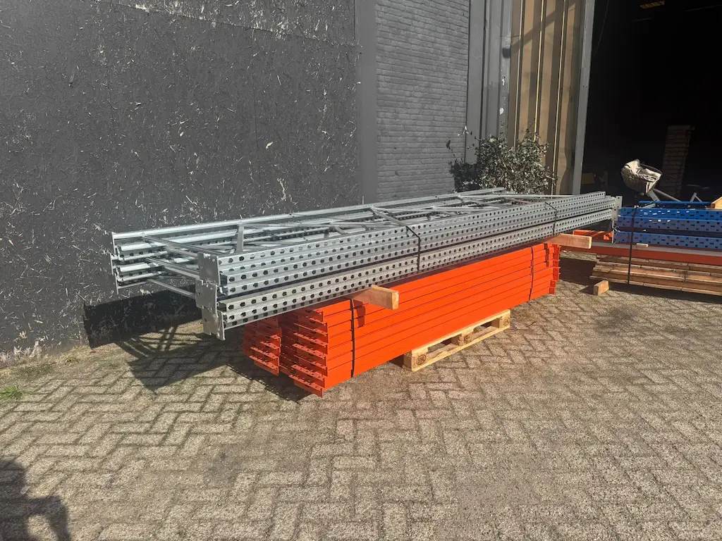 Voordeelpartij gebruikte AR T2 palletstelling 4000 x 1100 x 2700